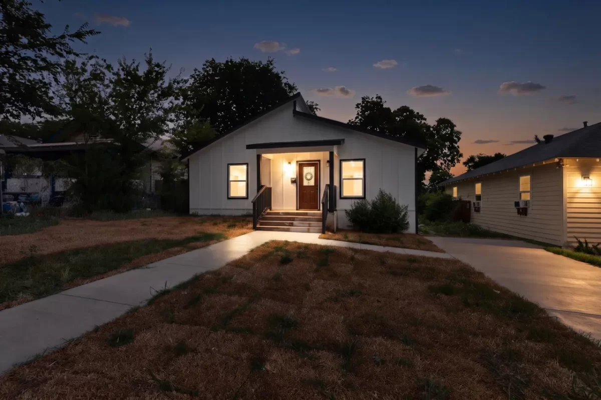 3BR House for Sale in Dallas, TX