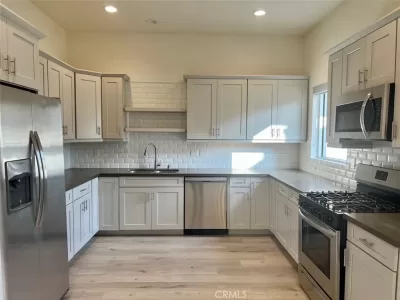 House for Rent in Los Angeles, CA