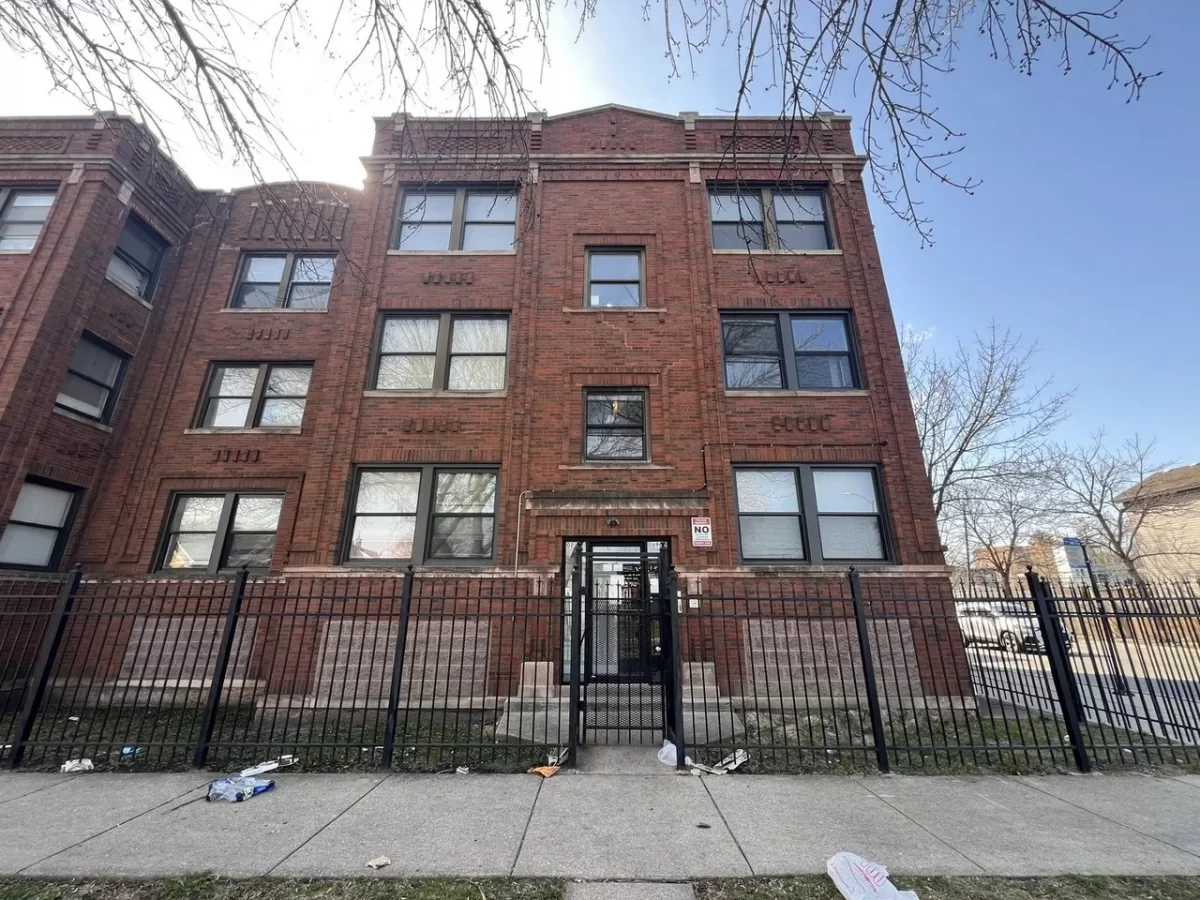 2BR Apartment for Rent in Chicago, IL