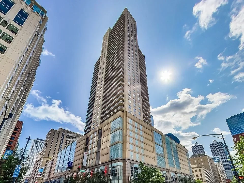 1BR Condo for Sale in Chicago, IL