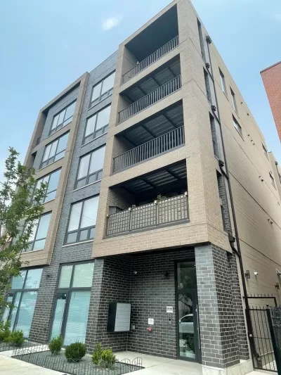 1BR Condo for Sale in Chicago, IL