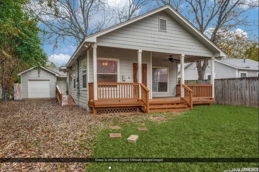 2BR House for Sale in San Antonio, TX