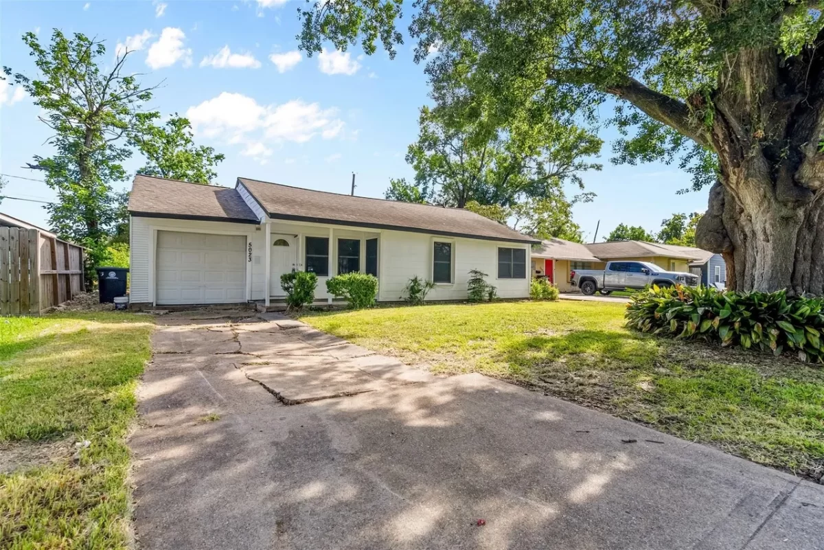 3BR House for Sale in Houston, TX