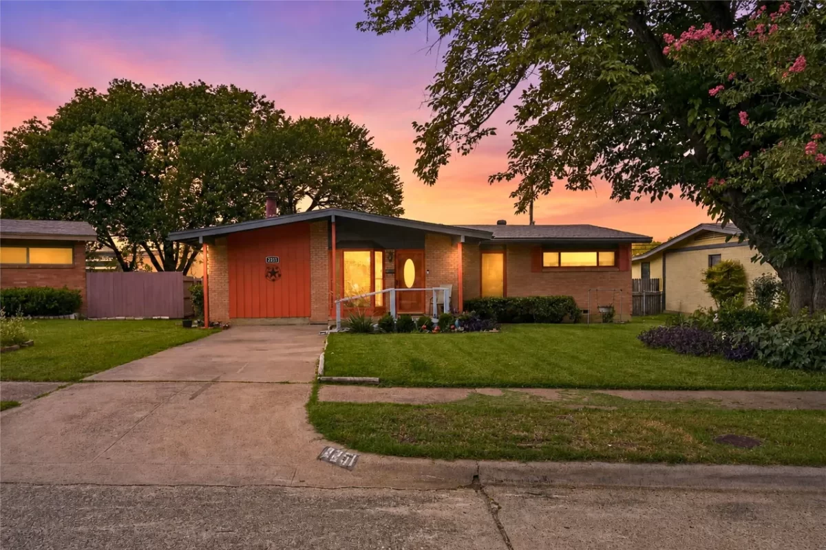 3BR House for Sale in Dallas, TX