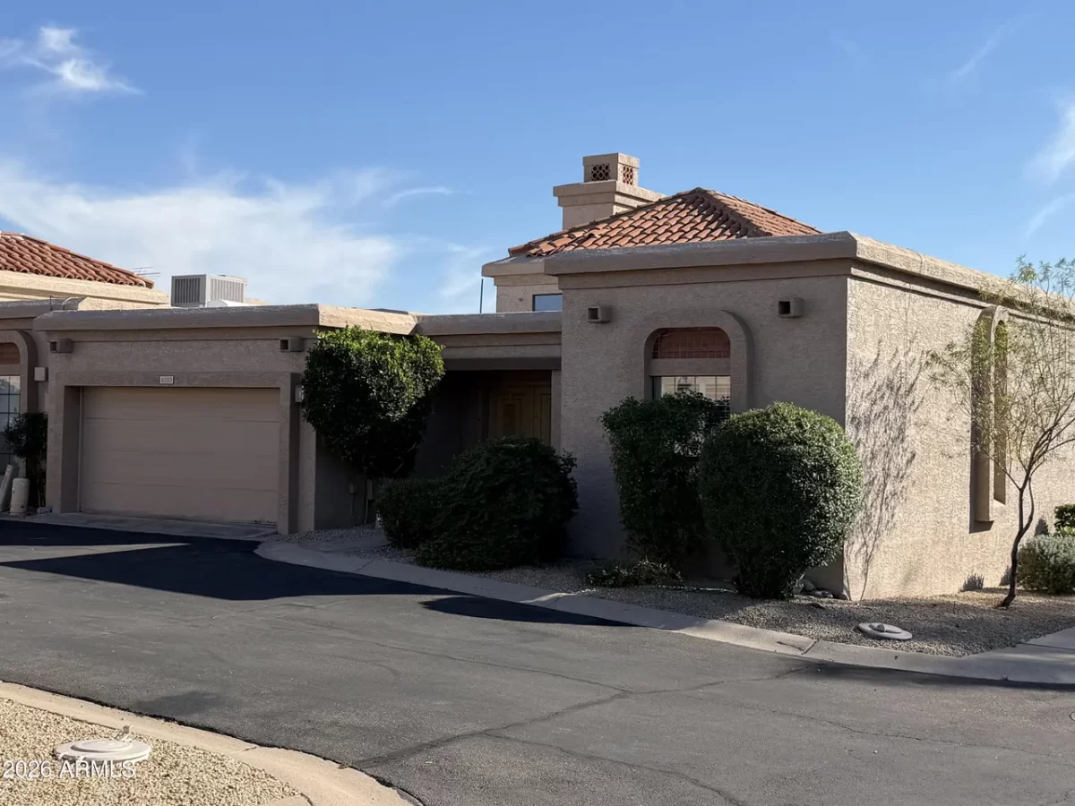 2BR Townhouse for Sale in Phoenix, AZ