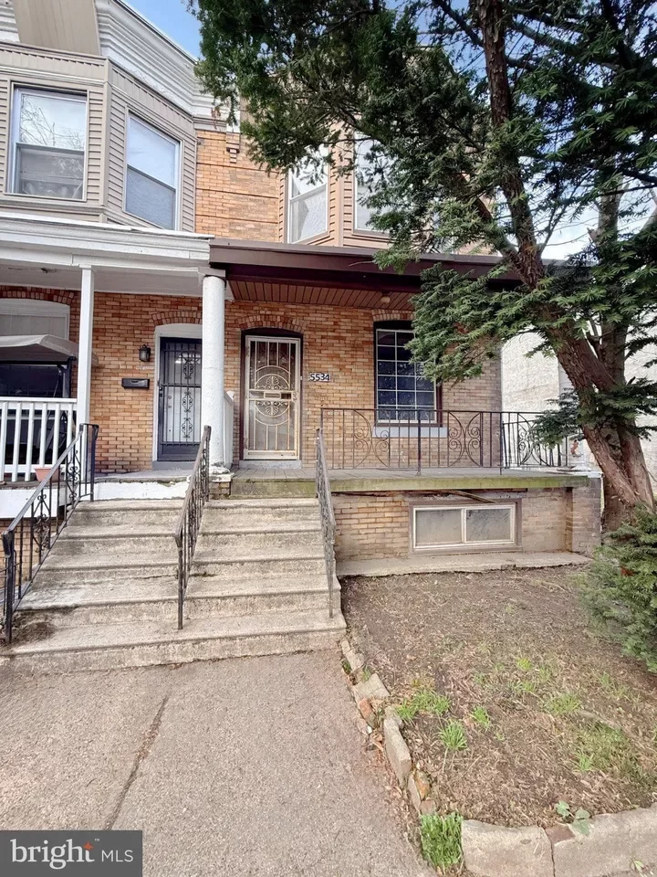 3BR Townhouse for Sale in Philadelphia, PA
