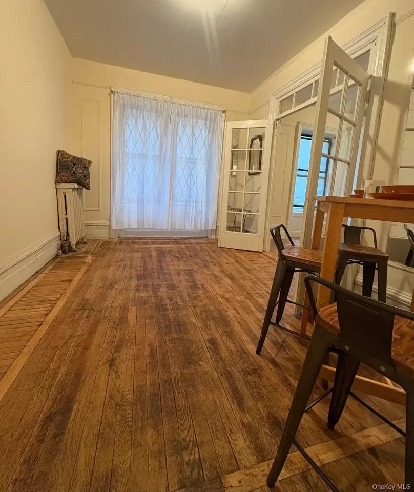 2BR Condo for Sale in New York, NY