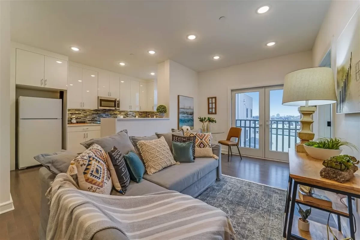 2BR Condo for Rent in Jersey City, NJ