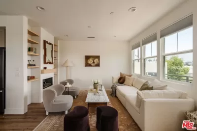3BR Townhouse for Rent in Los Angeles, CA