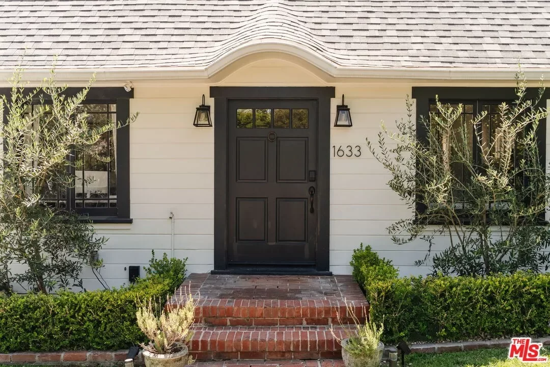 3BR House for Sale in Los Angeles, CA