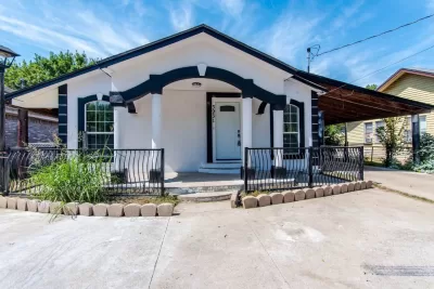 3BR House for Rent in Dallas, TX
