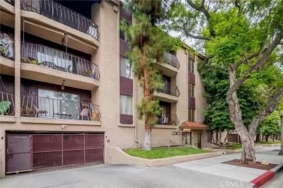 2BR House for Rent in Glendale, CA