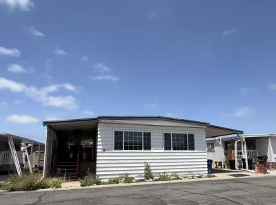 2BR Mobile Home for Sale in Chula Vista, CA