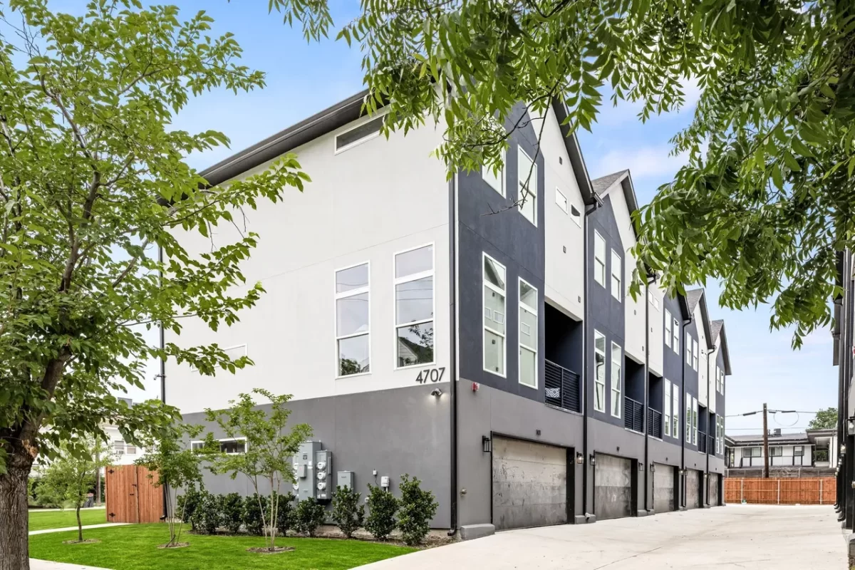 1BR Multi-Family for Sale in Dallas, TX