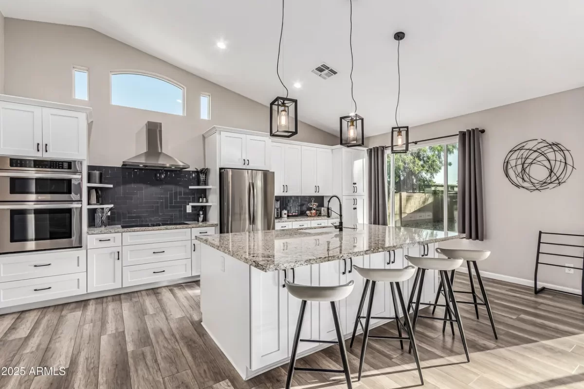 3BR House for Sale in Phoenix, AZ
