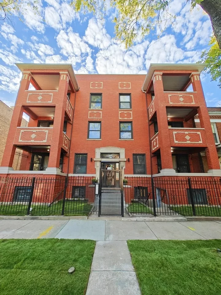 3BR Condo for Rent in Chicago, IL