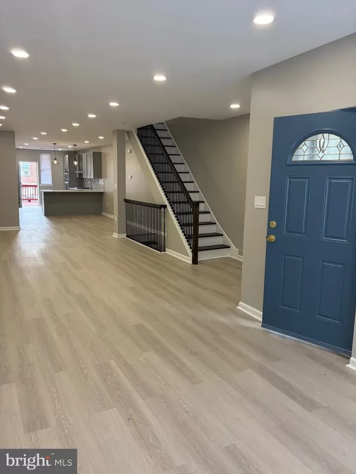 4BR Townhouse for Sale in Philadelphia, PA