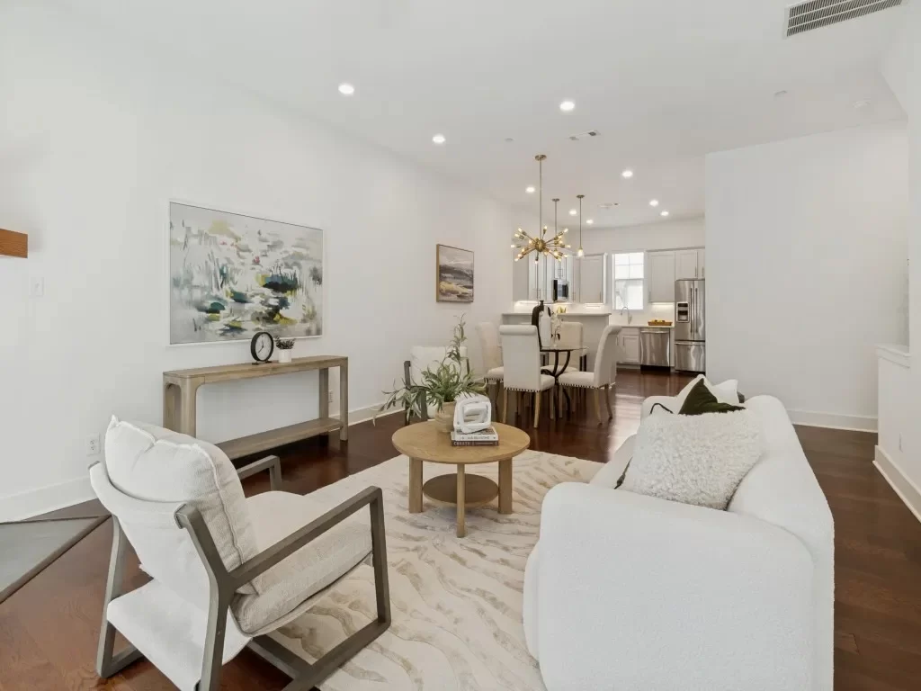 3BR Condo for Sale in Dallas, TX