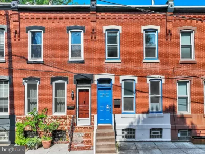 2BR Townhouse for Sale in Philadelphia, PA