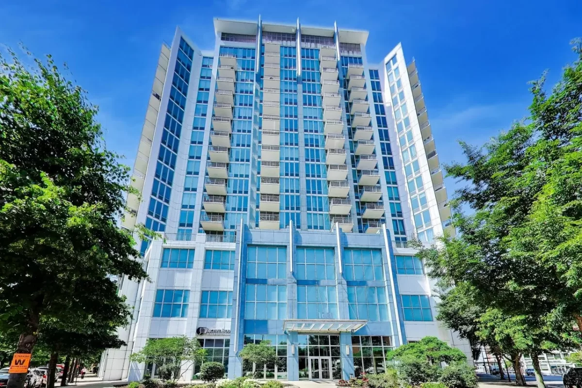 2BR Condo for Rent in Chicago, IL