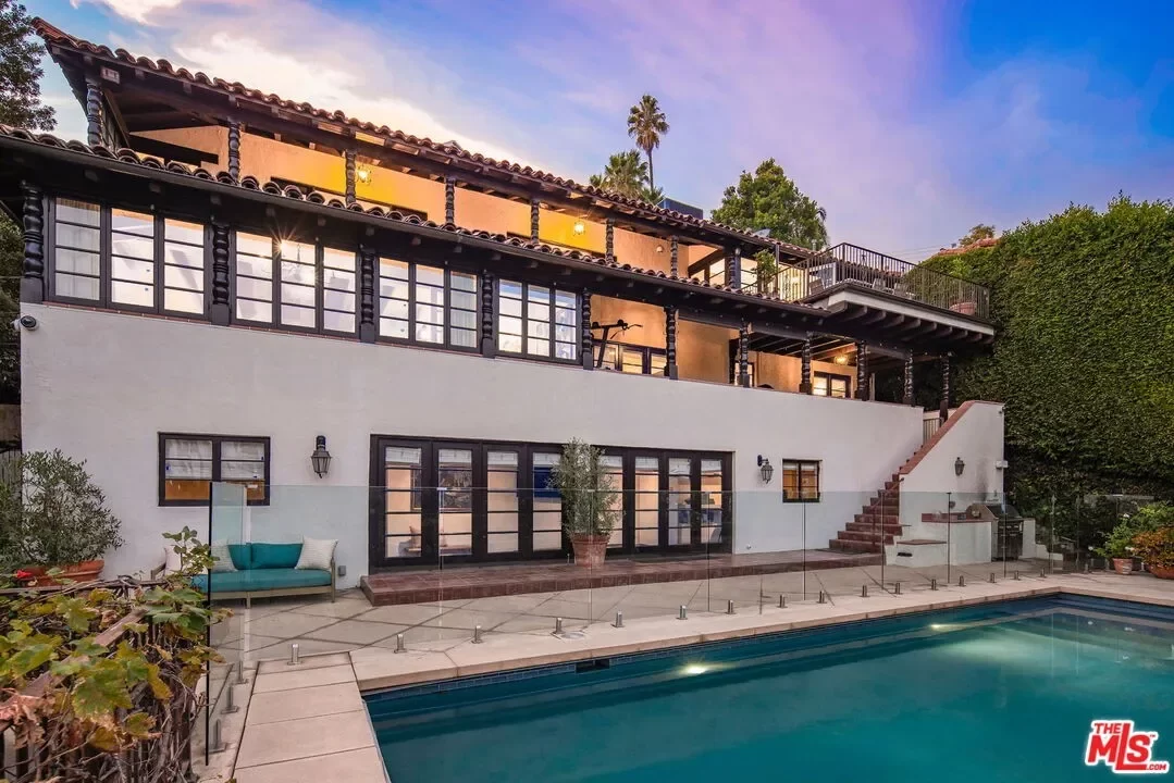 4BR House for Sale in Los Angeles, CA