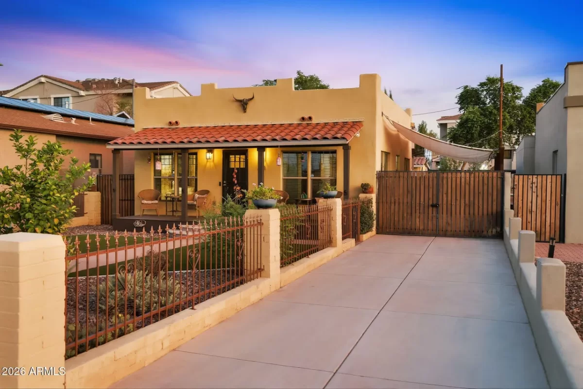 3BR House for Sale in Phoenix, AZ