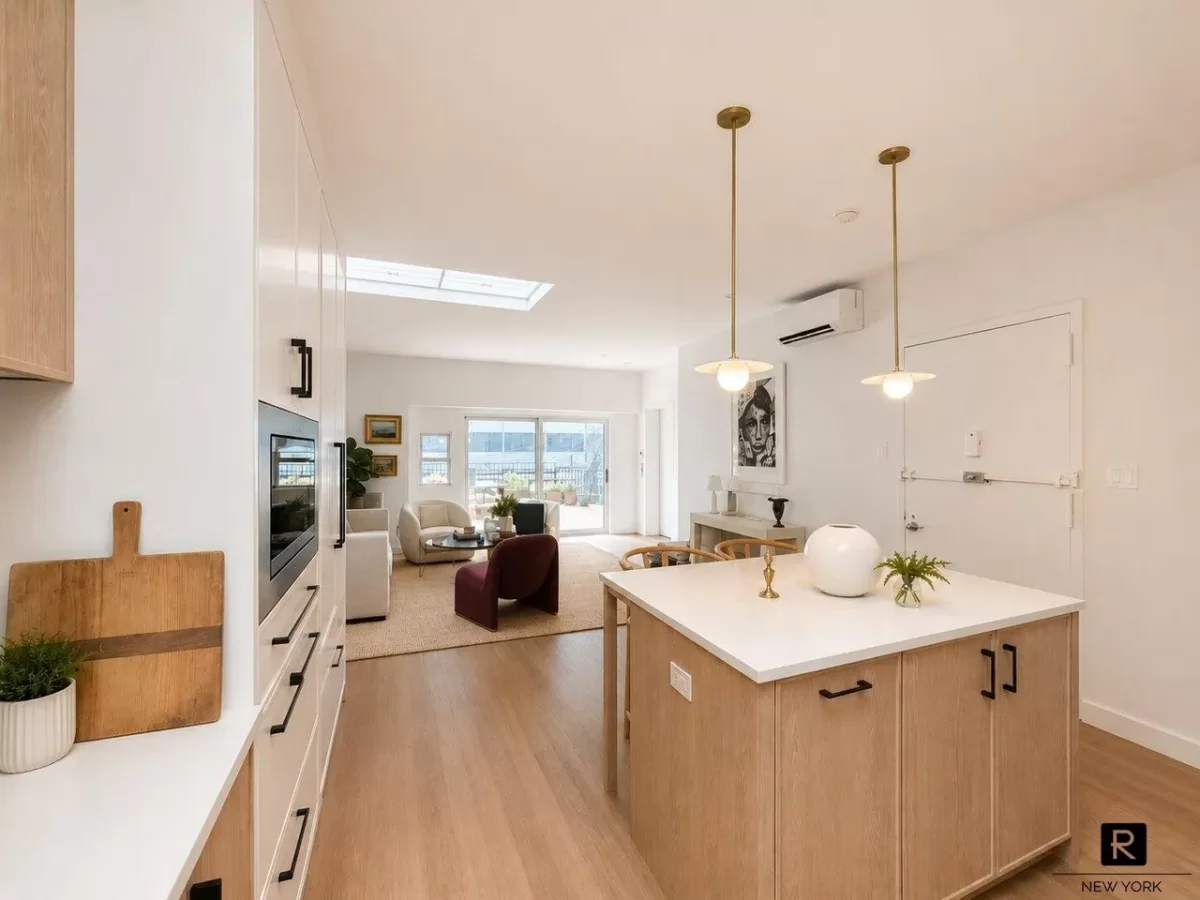 2BR House for Rent in New York, NY