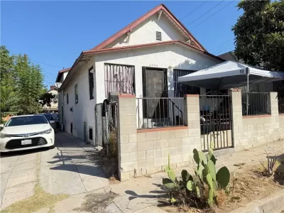7BR House for Sale in Los Angeles, CA