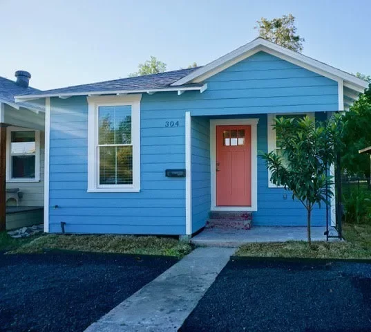 2BR House for Rent in Houston, TX