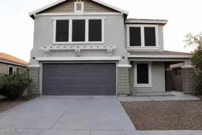 4BR House for Sale in Phoenix, AZ