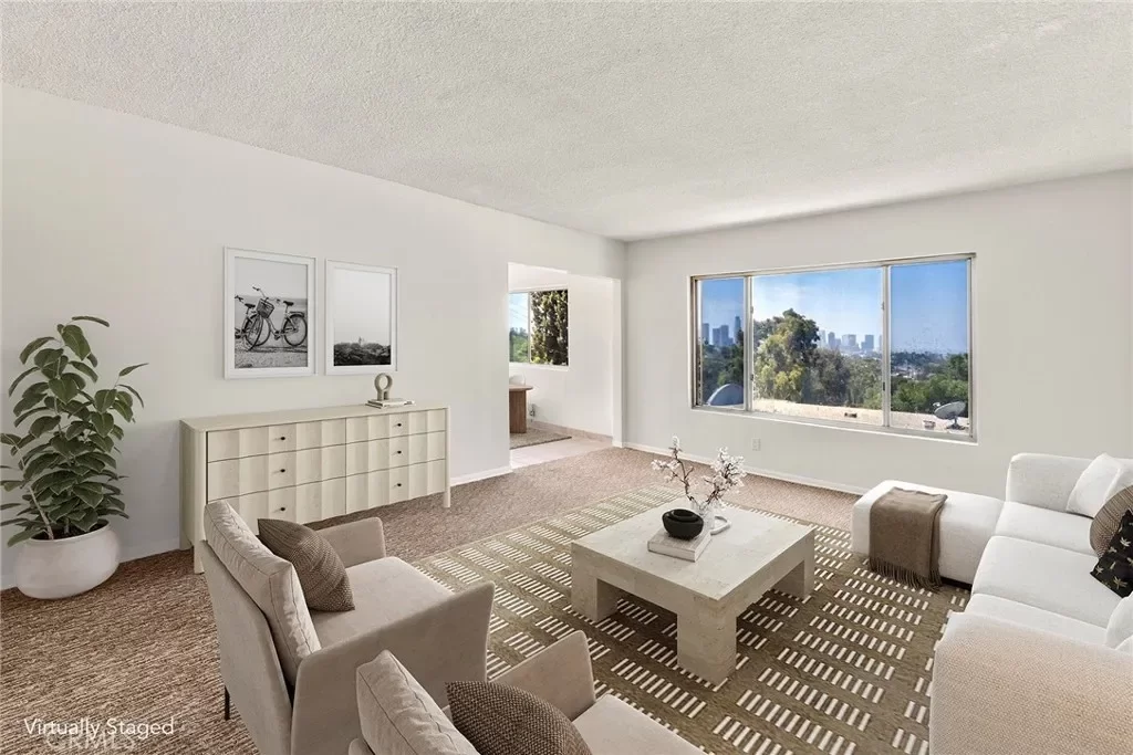 9BR Multi-Family for Sale in Los Angeles, CA
