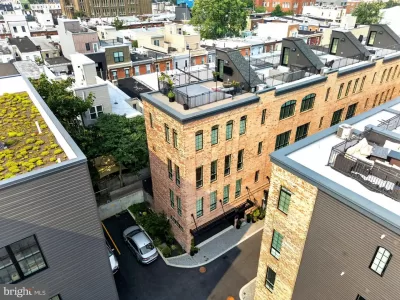 4BR Townhouse for Sale in Philadelphia, PA