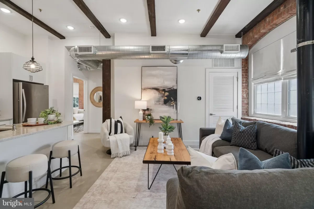 2BR Condo for Sale in Philadelphia, PA