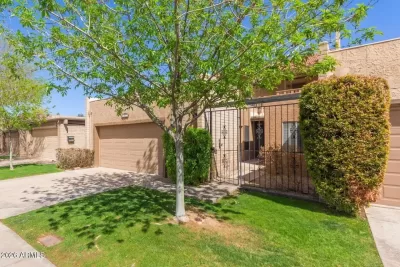 3BR Townhouse for Sale in Phoenix, AZ