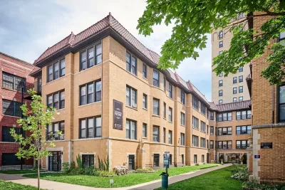 3BR House for Rent in Chicago, IL