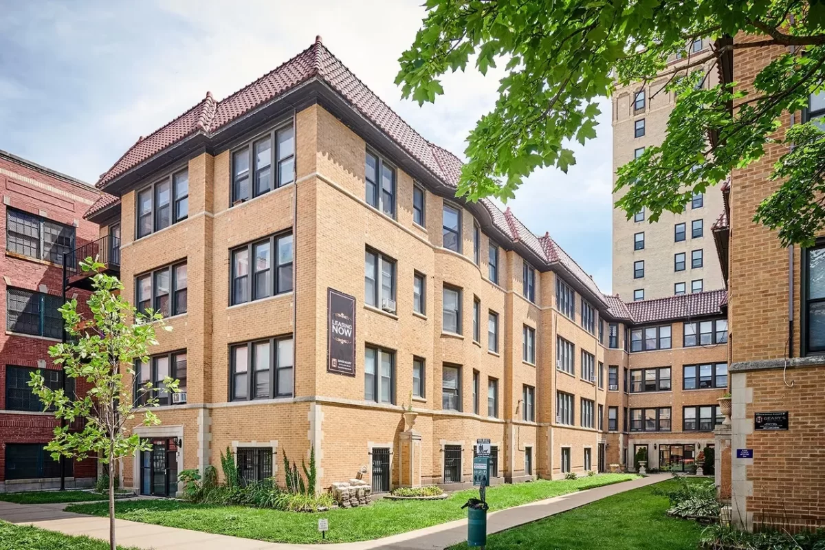 3BR House for Rent in Chicago, IL
