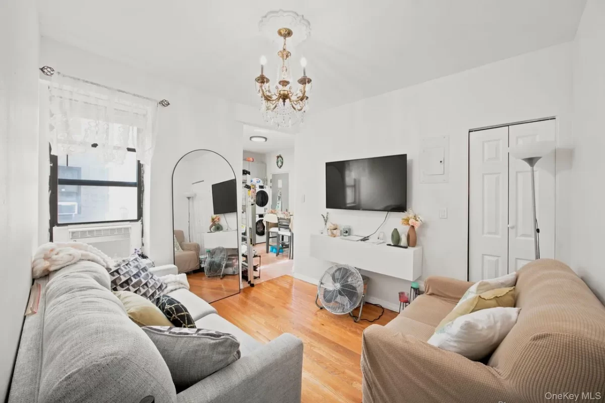 2BR Condo for Sale in Brooklyn, NY