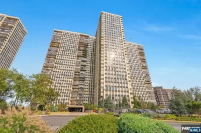 2BR Condo for Sale in Cliffside Park, NJ