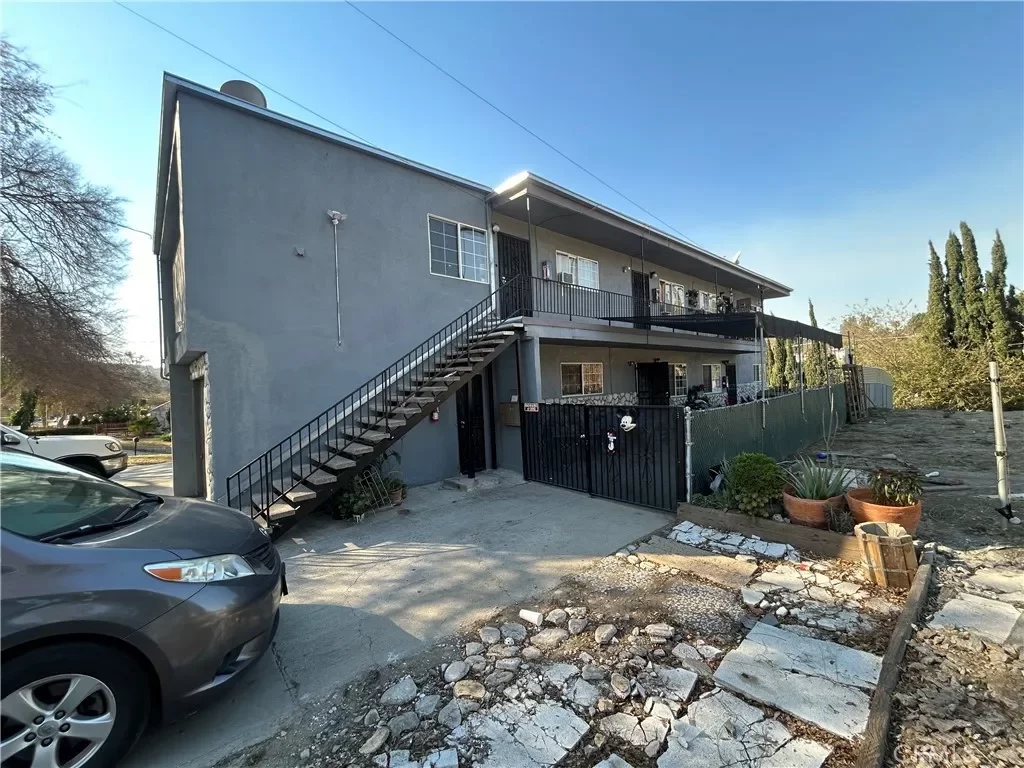 1BR Multi-Family for Sale in Los Angeles, CA