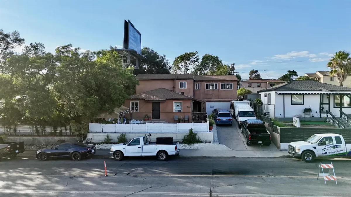 7BR Multi-Family for Sale in San Diego, CA