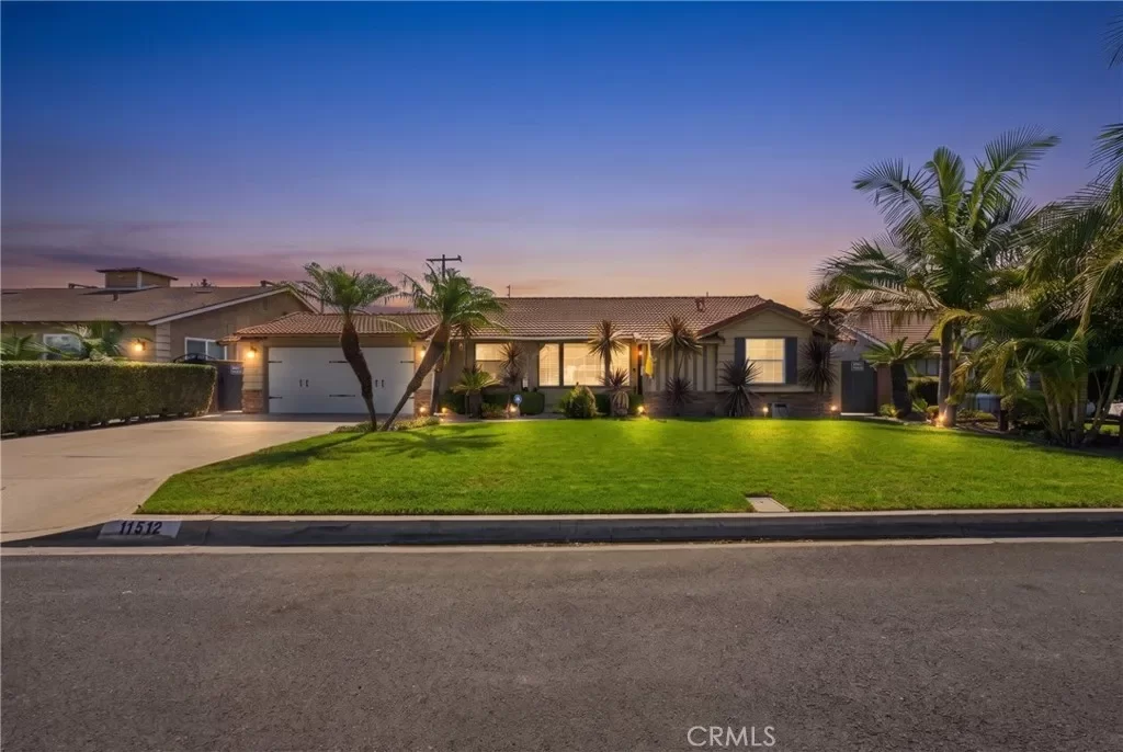 4BR House for Sale in Downey, CA