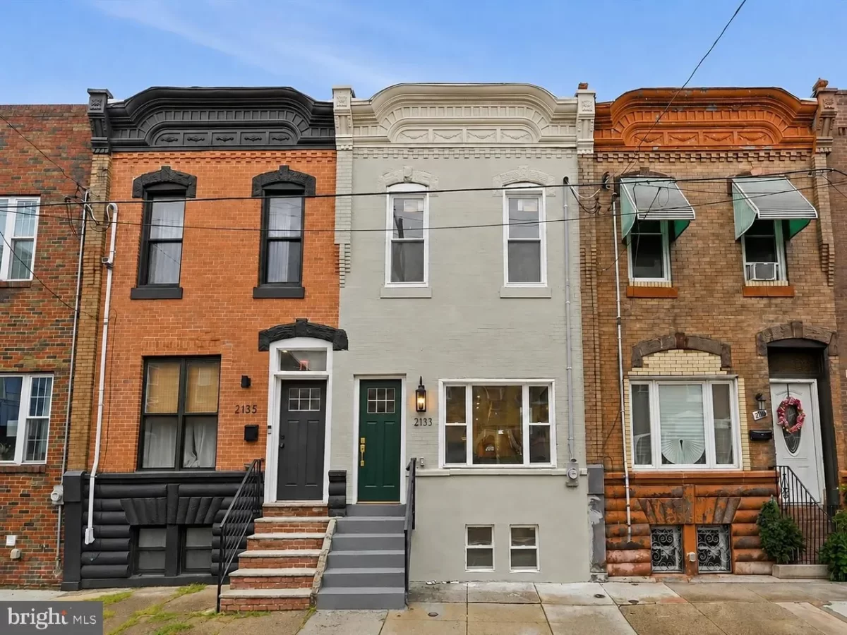 3BR Townhouse for Sale in Philadelphia, PA