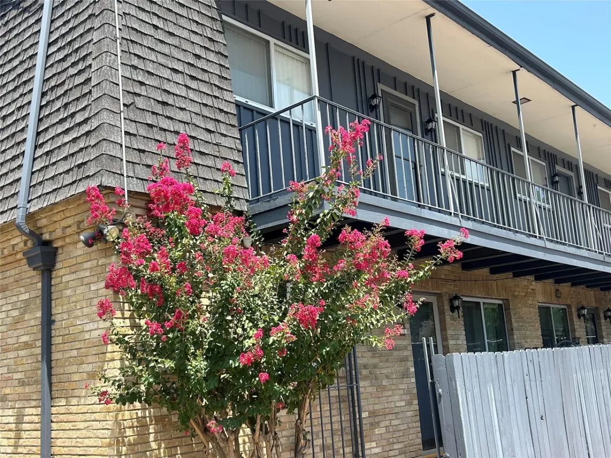 2BR Condo for Rent in Dallas, TX