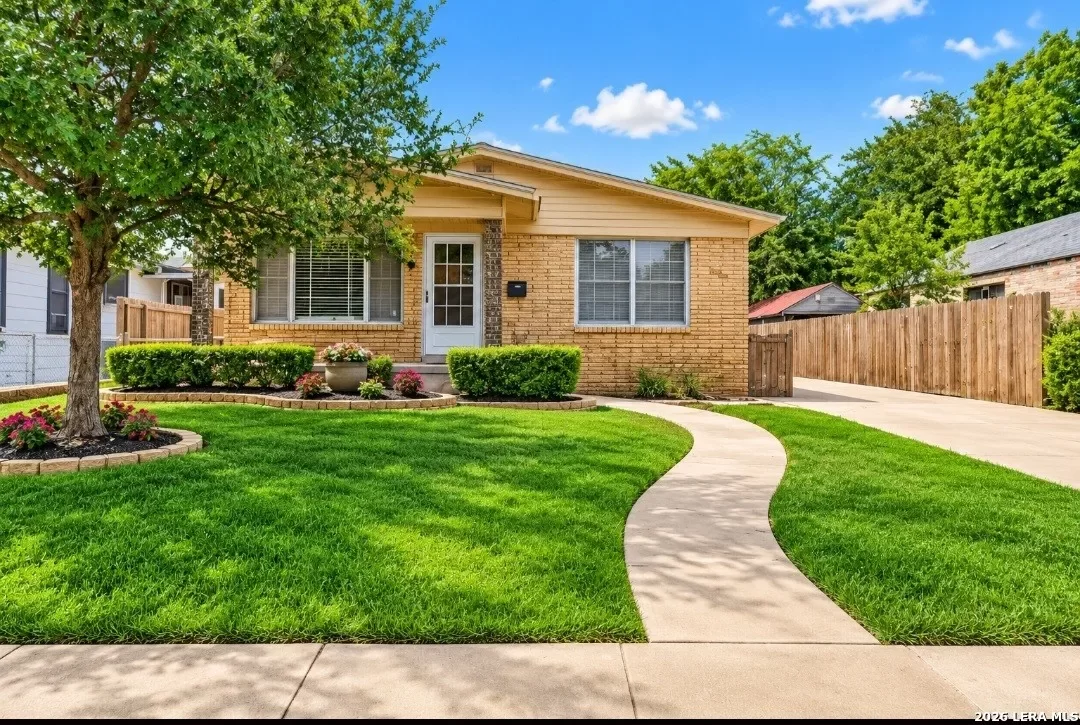 3BR House for Sale in San Antonio, TX
