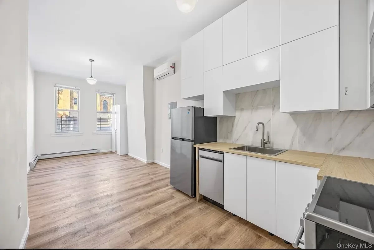 Studio Apartment for Rent in Ridgewood, NY