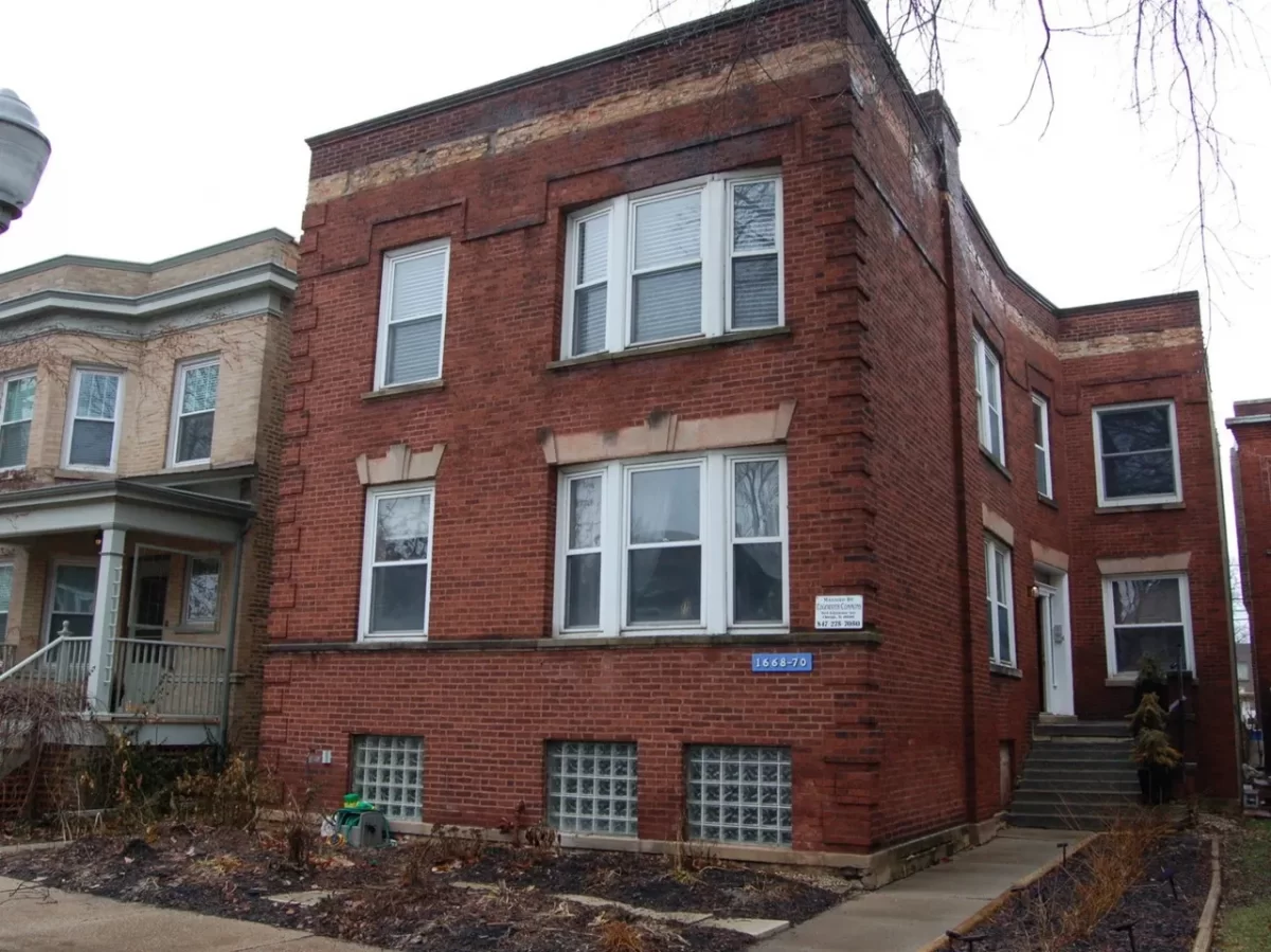 2BR Condo for Sale in Chicago, IL