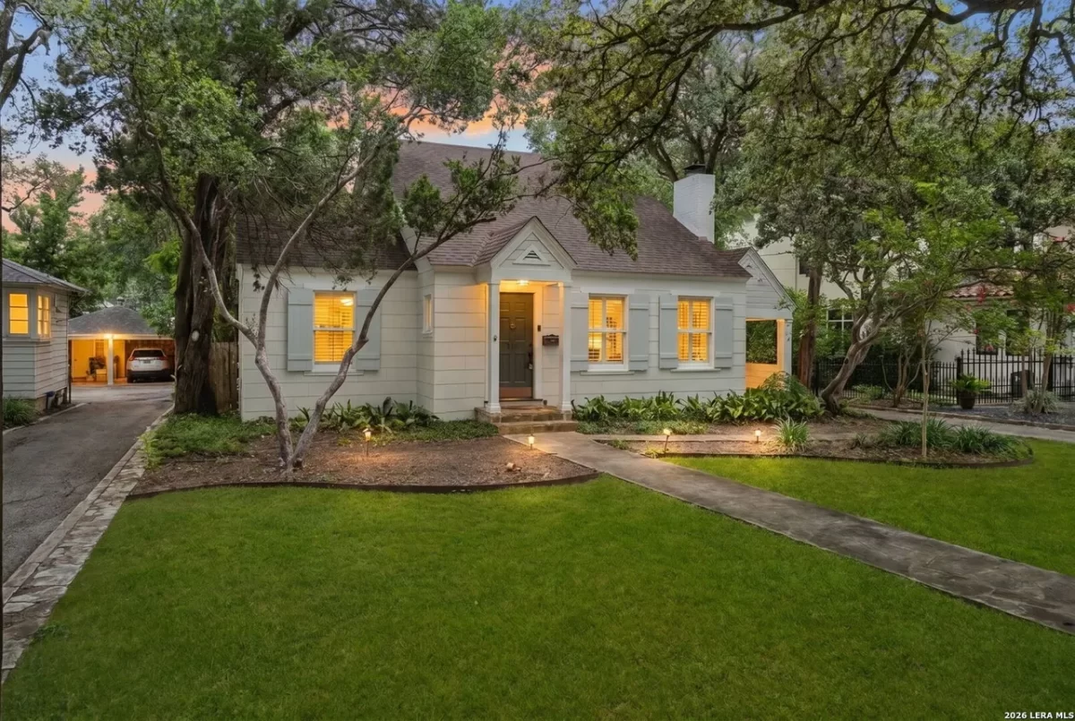3BR House for Sale in Alamo Heights, TX