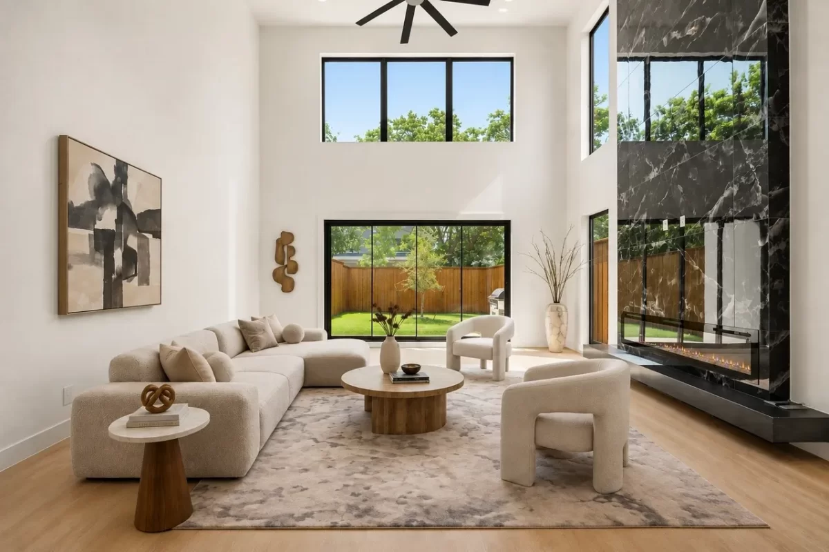 4BR House for Sale in Dallas, TX