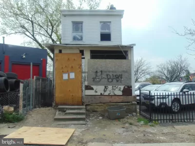 2BR House for Sale in Camden, NJ