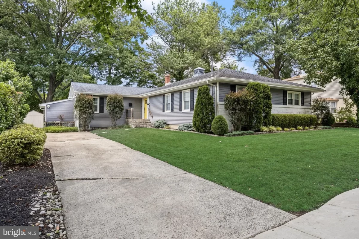 4BR House for Sale in Audubon, NJ